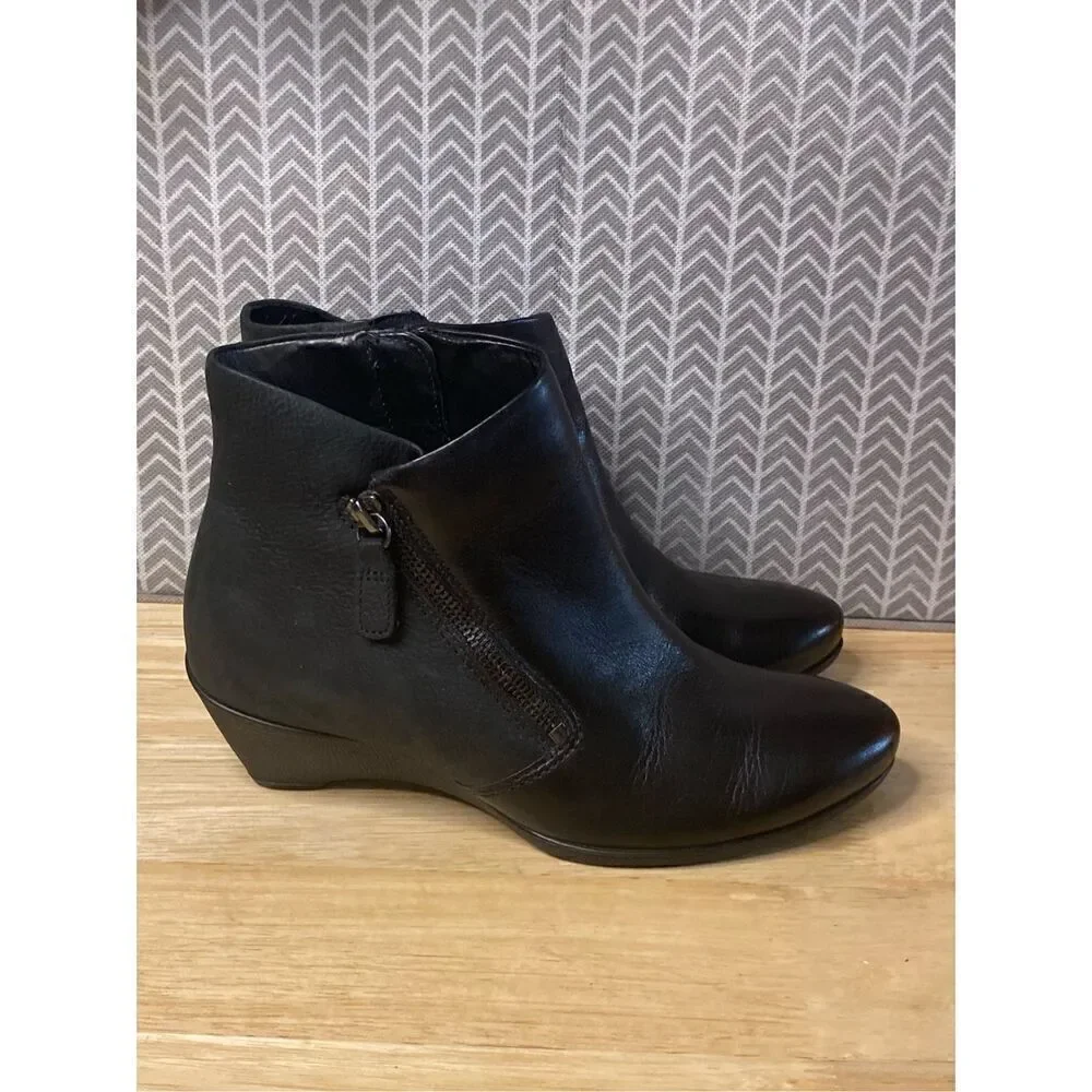 ✅ECCO - WOMENS SCULPTURED 45 ZIP BOOTS